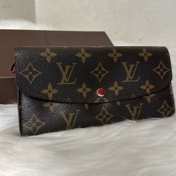 💯Authentic LOUIS VUITTON Monogram Emilie Wallet Red🍀 - Picture 1 of 15